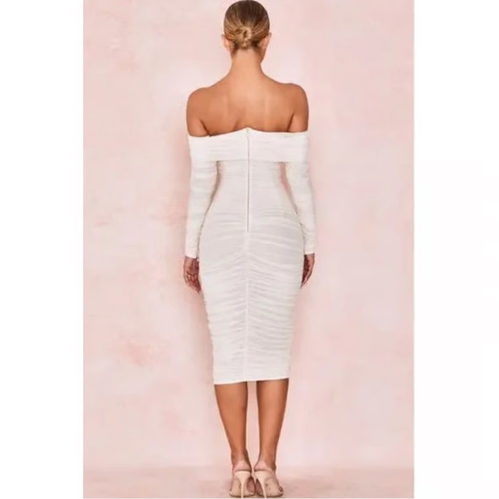 Elegant Off-Shoulder White Dress House of CB - Picture 2 of 4